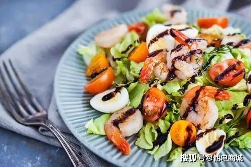 撸铁吃瓜,揭秘健身与娱乐的跨界融合