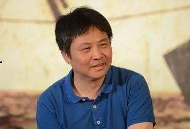 余华采访吃瓜事件,揭秘背后真相与争议