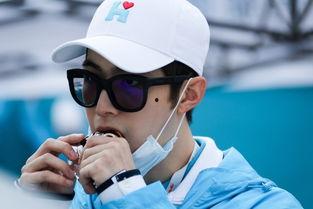 吃瓜博主小号,幕后真相大曝光